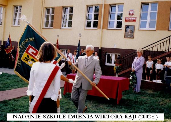 Nadanie szkole imienia Wiktora Kaji